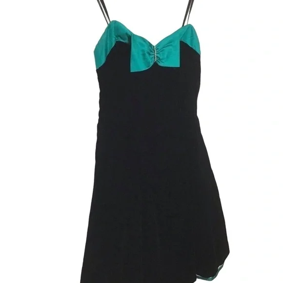 Joseph Ribkoff black velvet strapless ruffle tulle dress crinoline fit & flare 8 - Picture 3 of 16